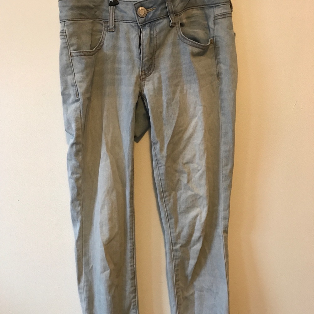 American Eagle skinny jeans